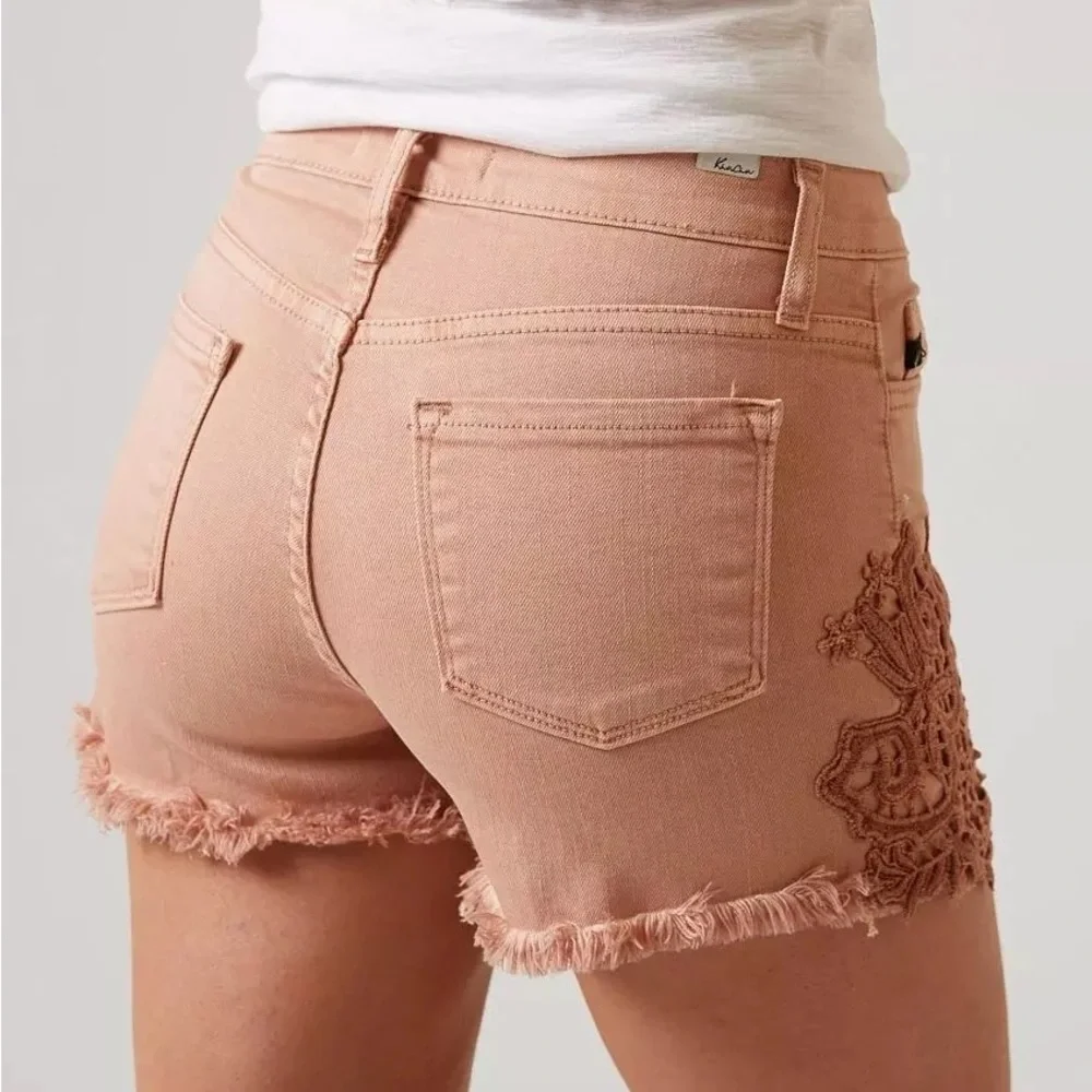 KanCan (Buckle) | Kaimi High Rise Pink Denim Shorts Crochet Lace Frayed Hem 23